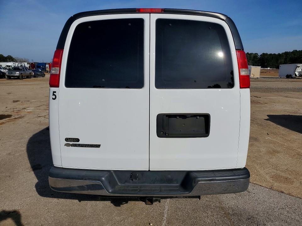2019 Chevrolet Express G3500 LT