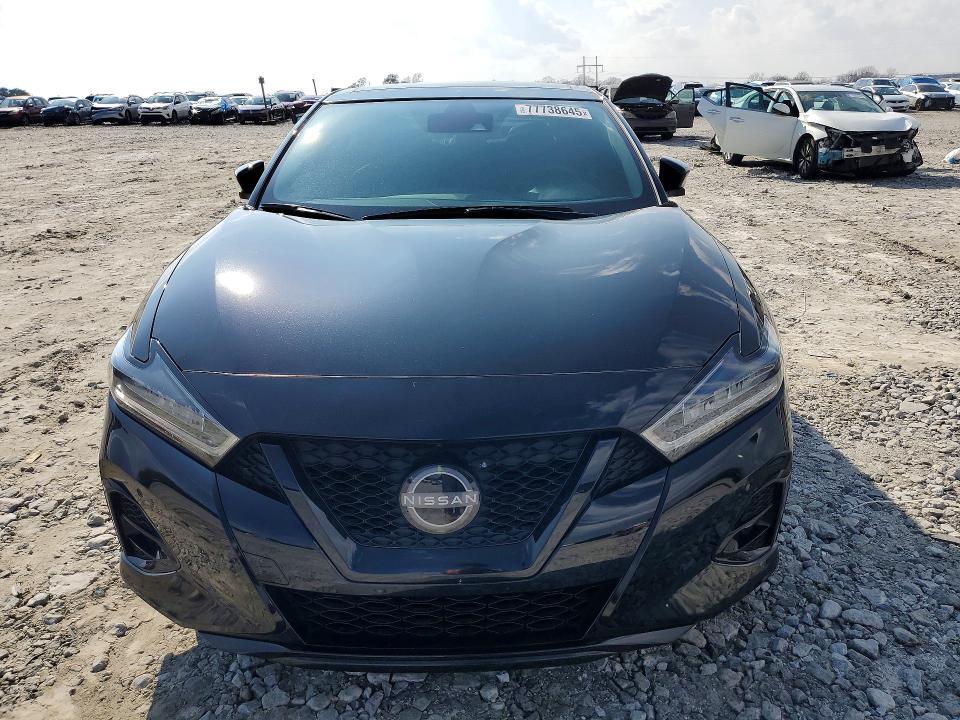 2023 Nissan Maxima sr