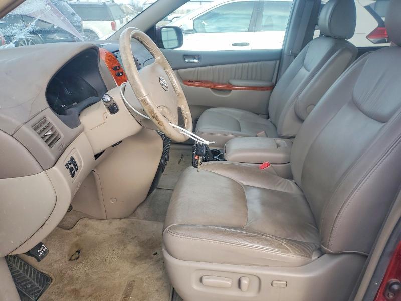 2006 Toyota Sienna xle 7 Passenger