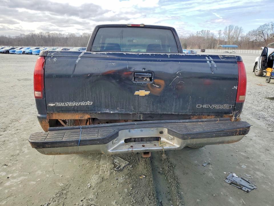 2000 Chevrolet Silverado C1500