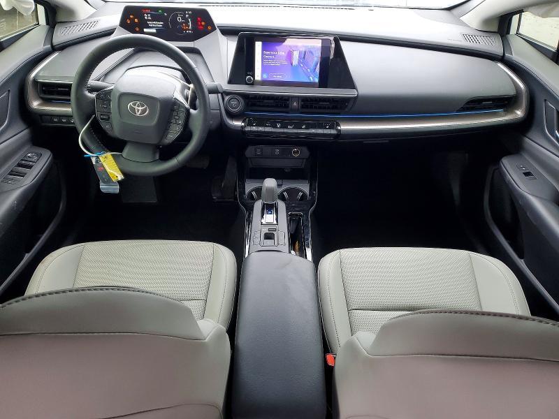 2024 Toyota Prius le