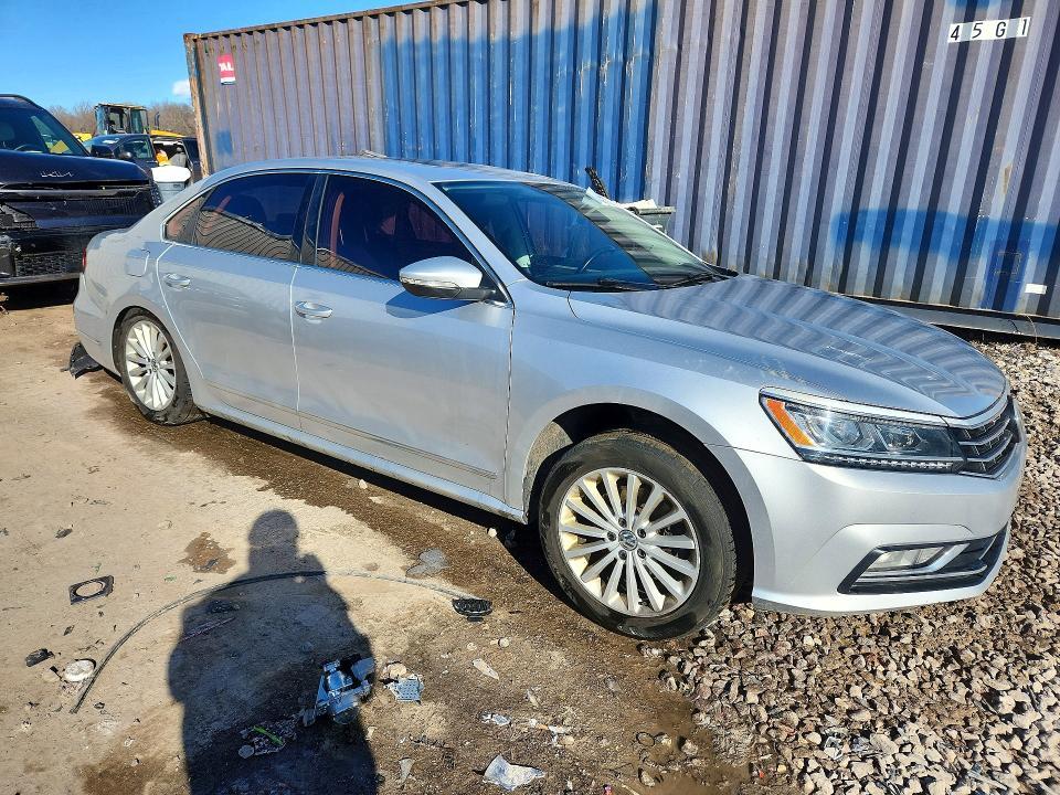 2016 Volkswagen Passat se