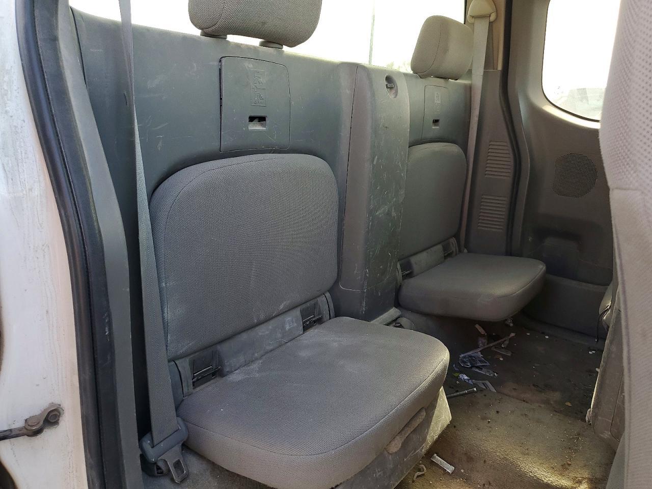 2017 Nissan Frontier S