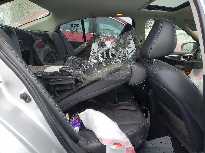 2017 Infiniti Q50 Premium