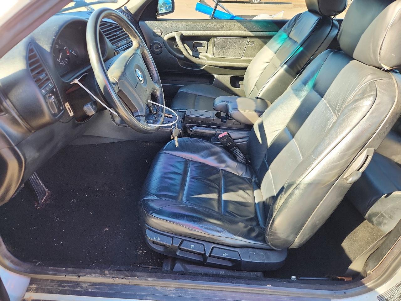 1998 BMW 323 ic Automatic