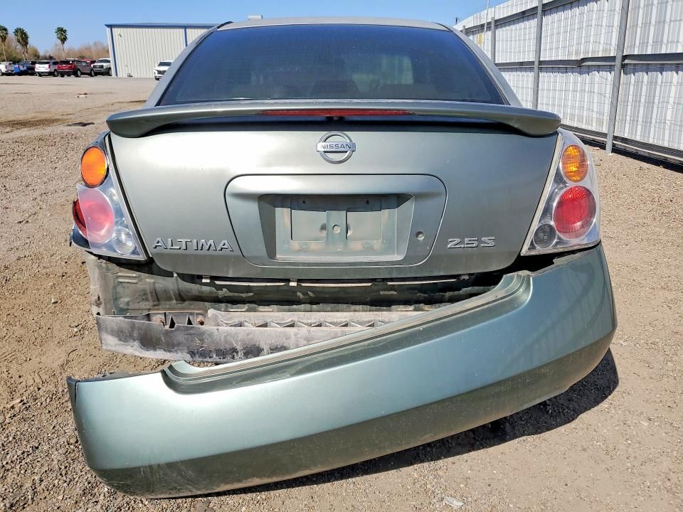 2003 Nissan Altima Base