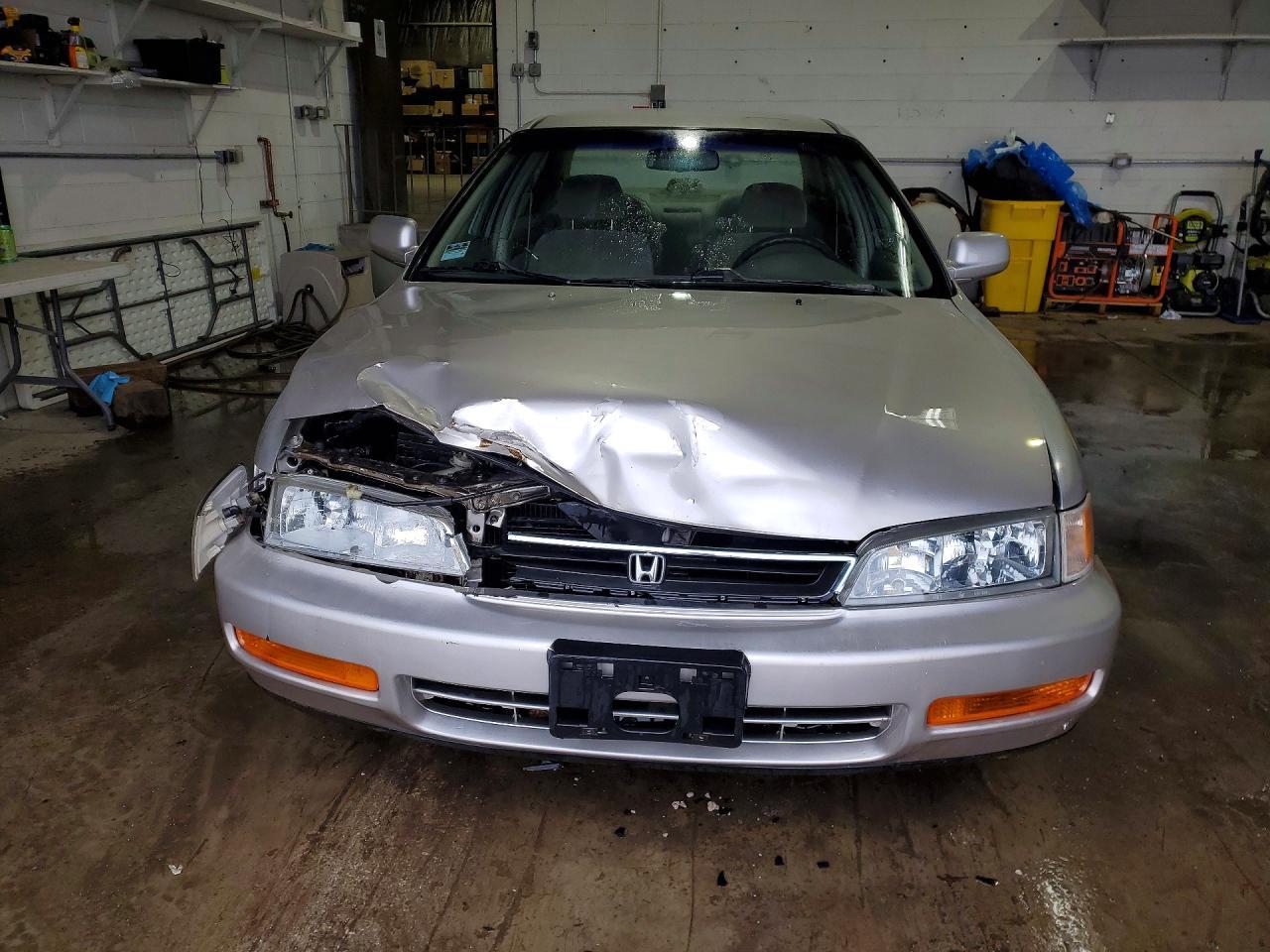 1997 Honda Accord lx