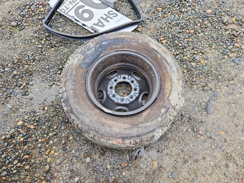 2024 Chevrolet Express G2500 Delivery Van