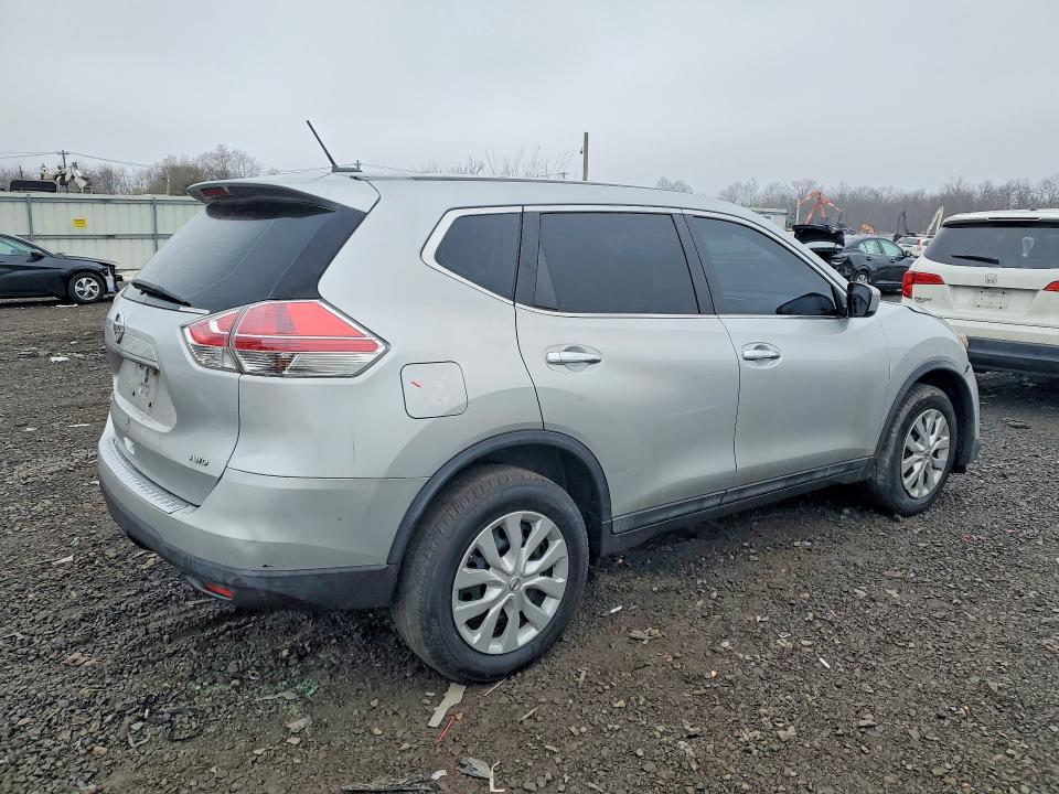 2015 Nissan Rogue s