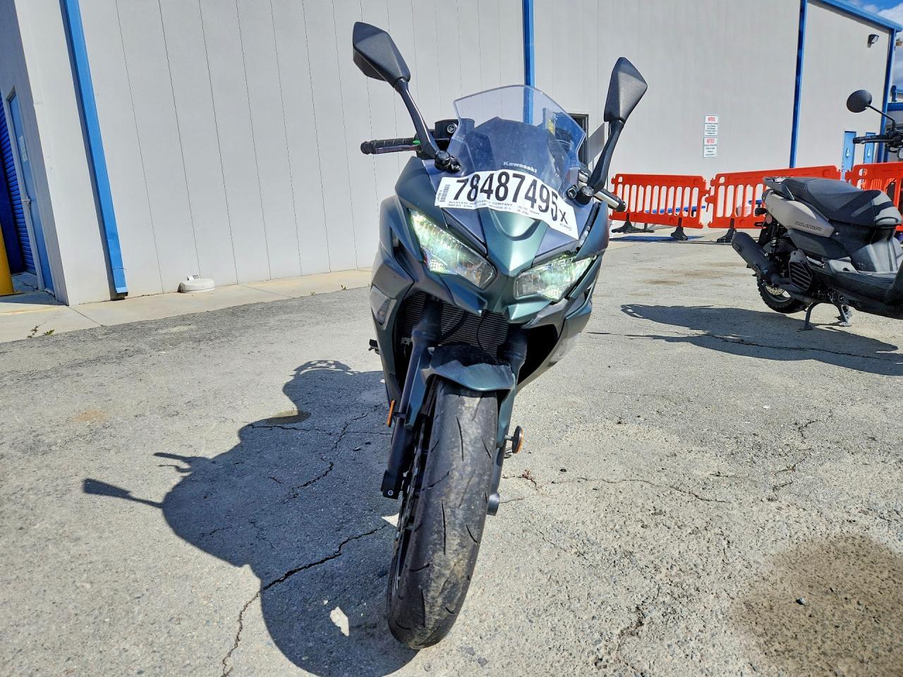 2025 Kawasaki EX650 P