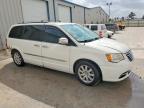 2012 Chrysler Town & Country Touring l