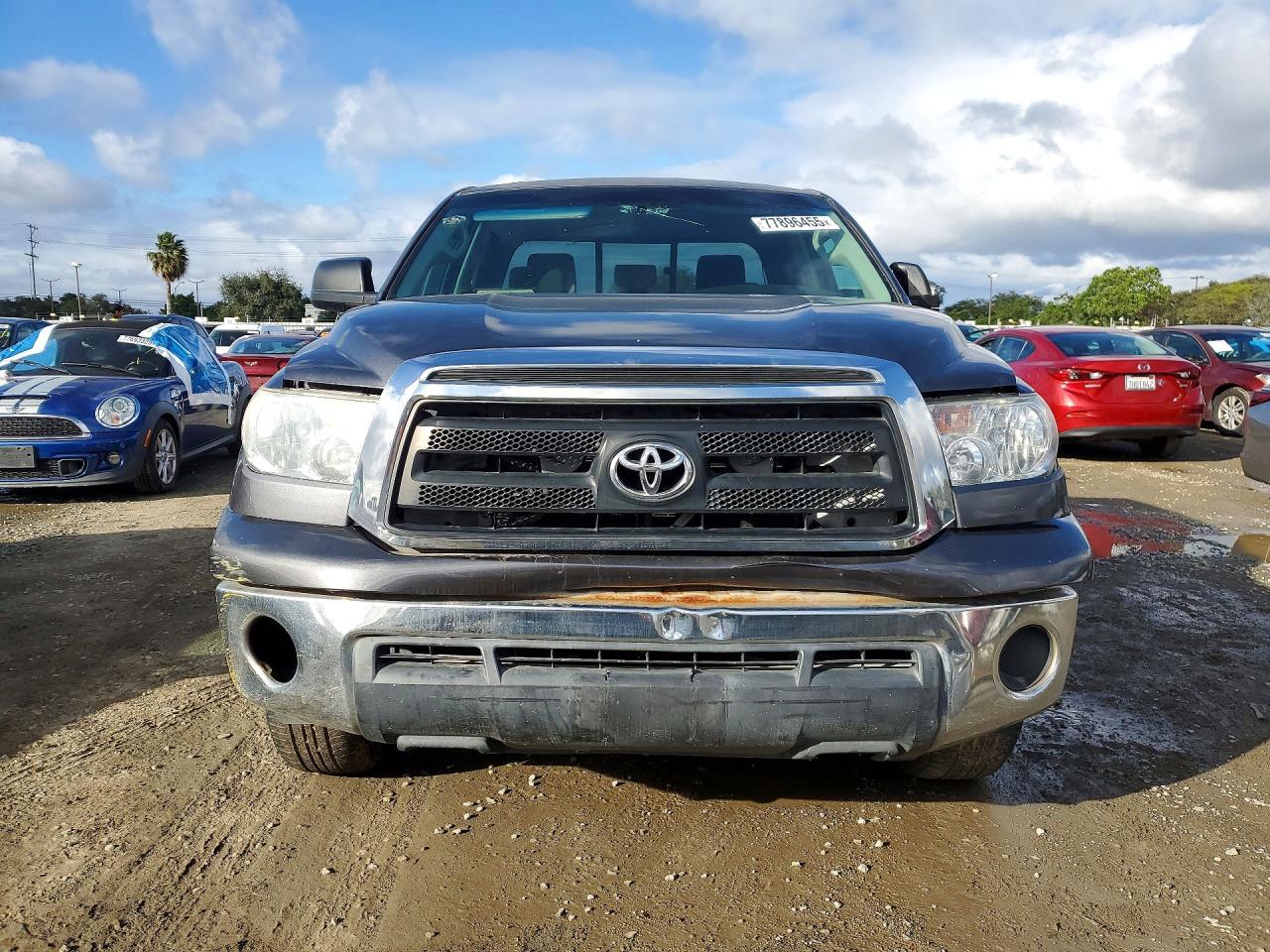 2011 Toyota Tundra Double Cab SR5