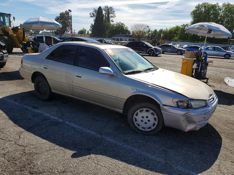 1997 Toyota Camry le