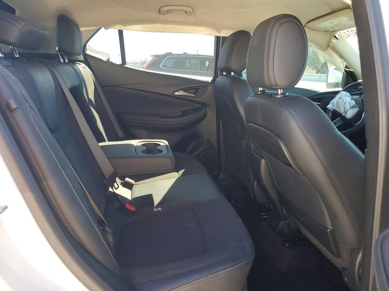 2020 Buick Encore gx Select