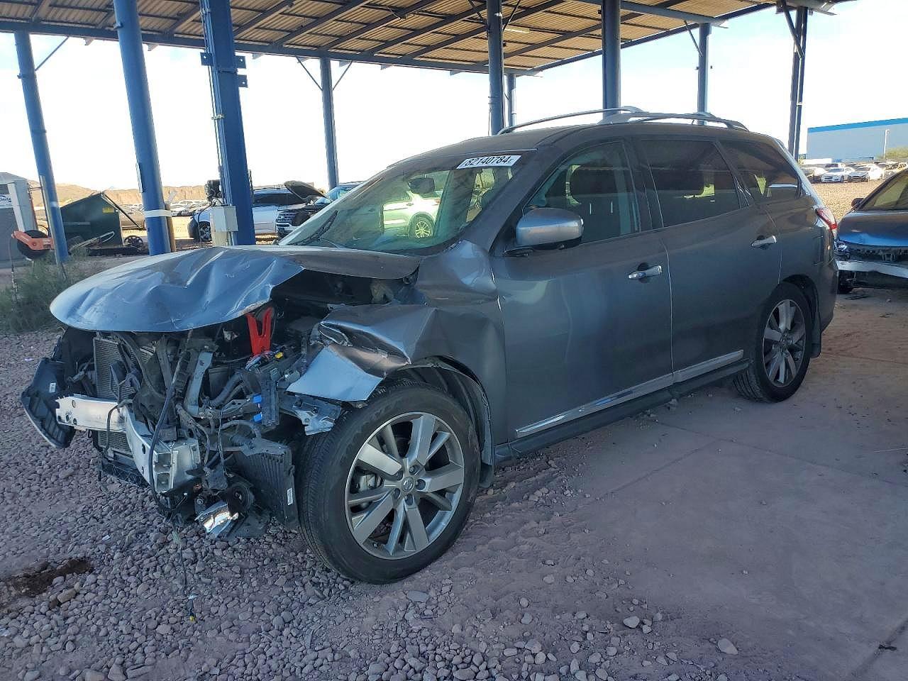 2016 Nissan Pathfinder s