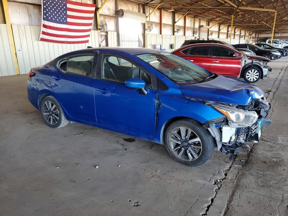 2021 Nissan Versa sv