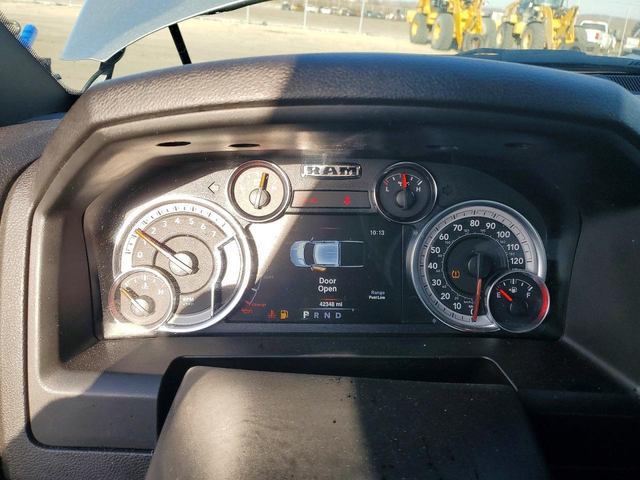 2022 Dodge RAM 1500 Classic SLT