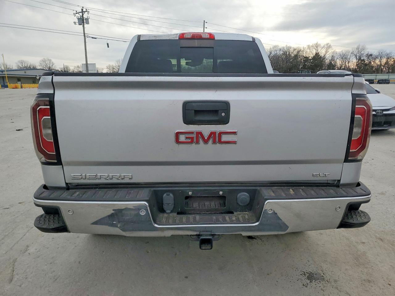 2018 GMC Sierra K1500 slt