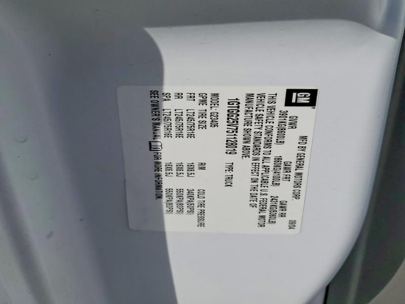 2005 GMC Savana G2500