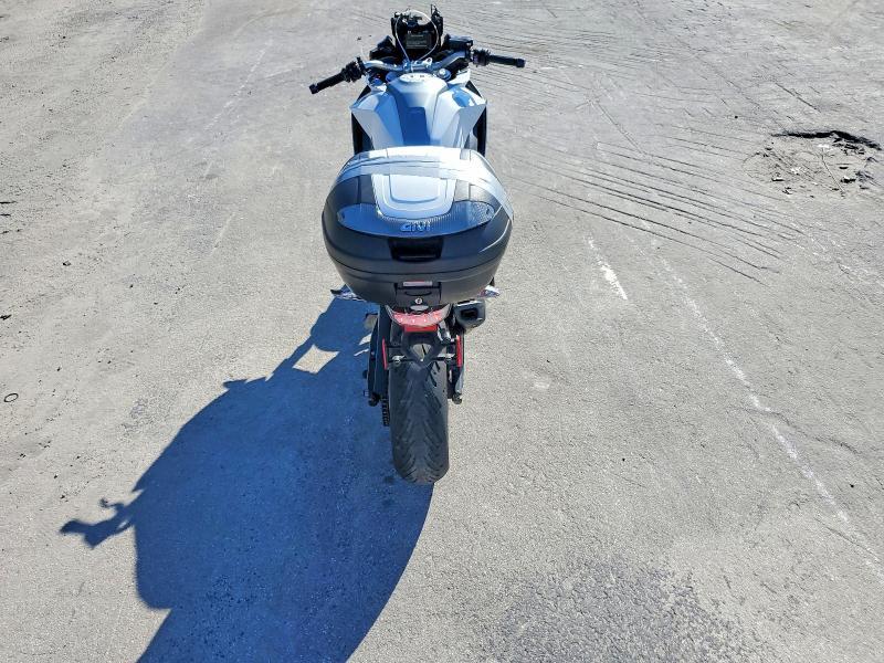 2020 BMW F 900 XR
