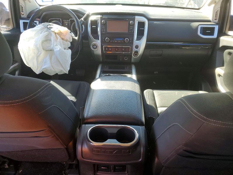 2018 Nissan Titan SV