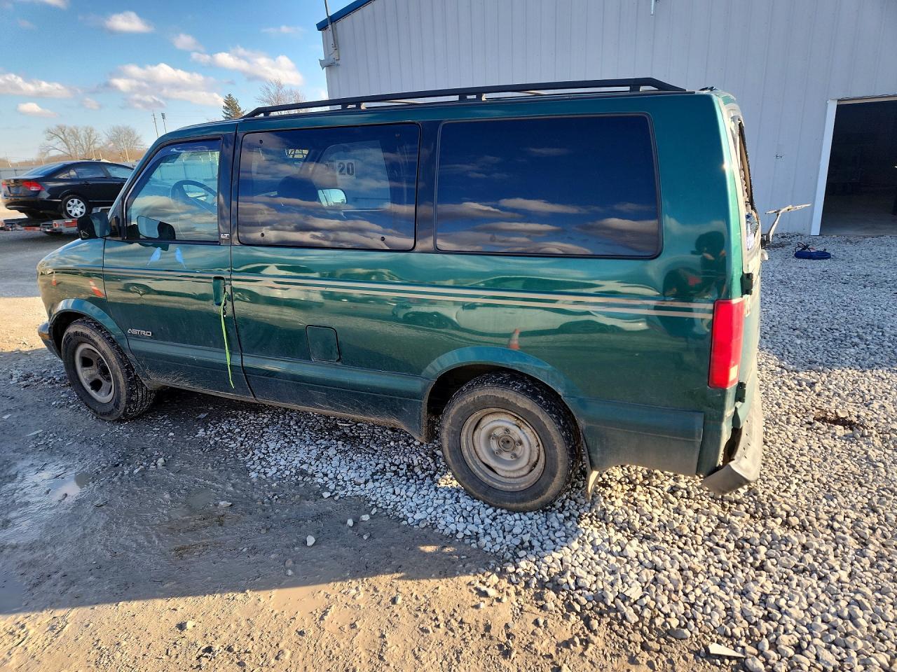 1998 Chev Astro