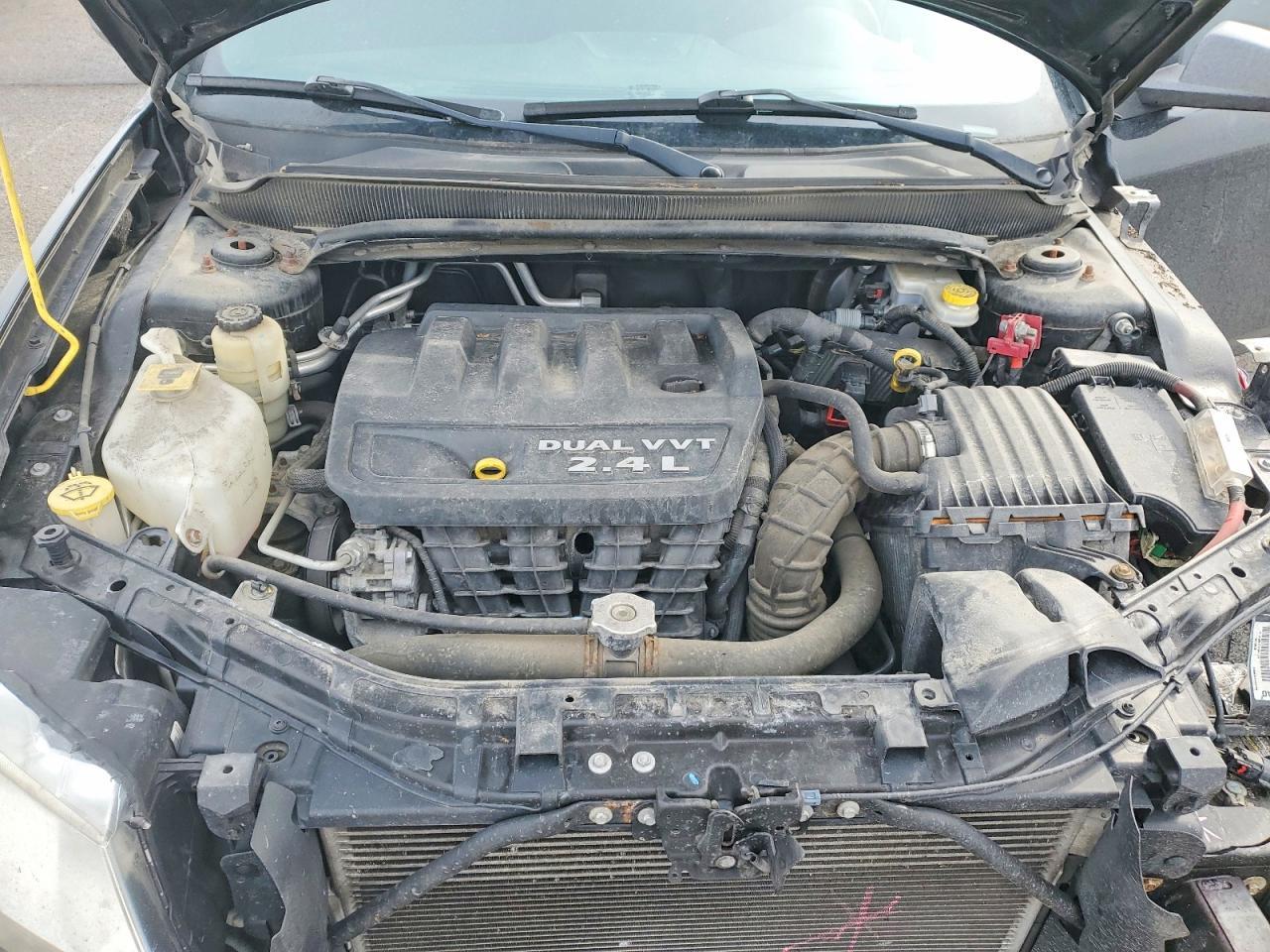 2014 Dodge Avenger se