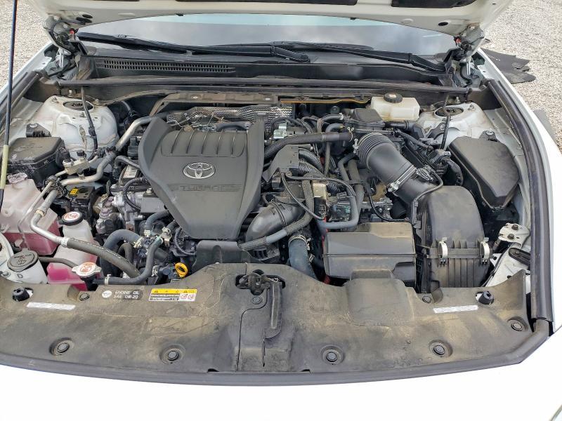 2024 Toyota Crown Platinum