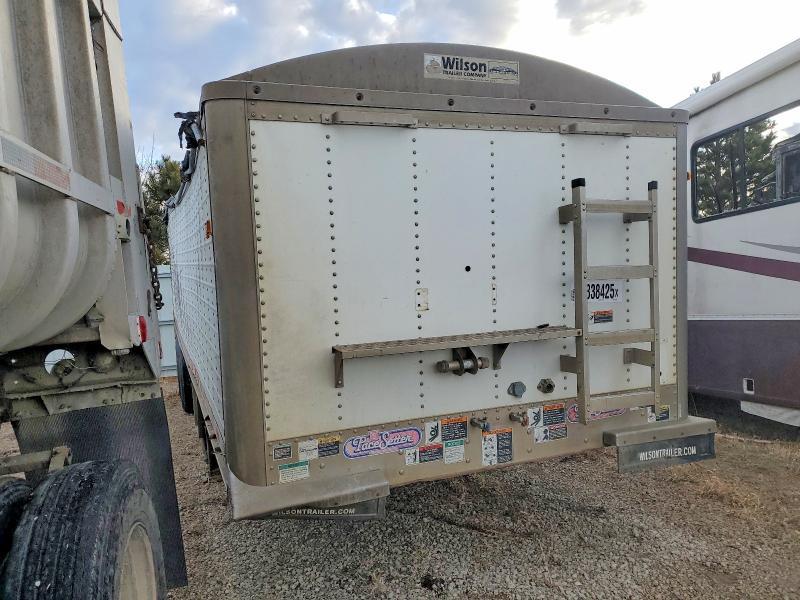 2010 Wilson Trailer