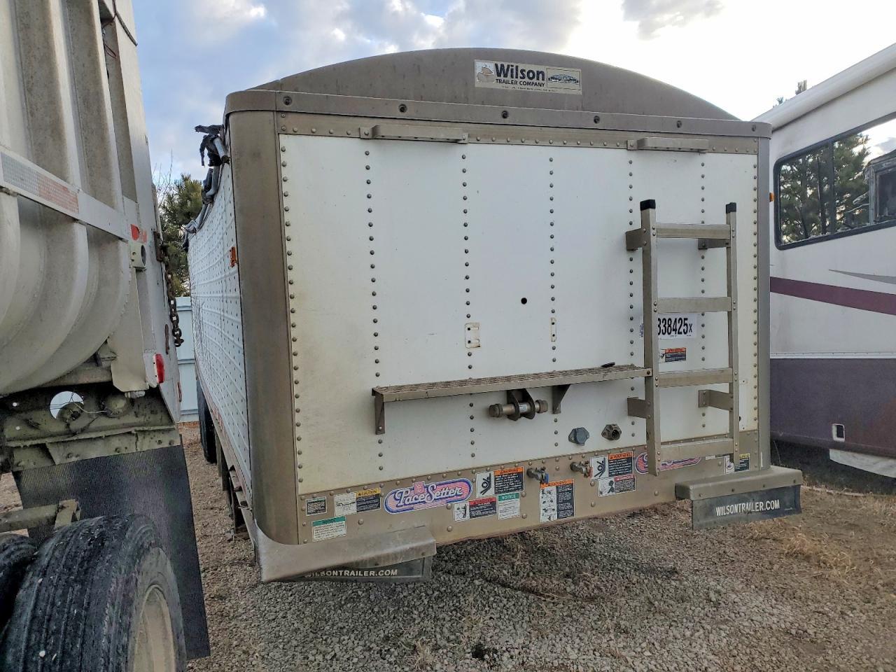 2010 Wilson Trailer