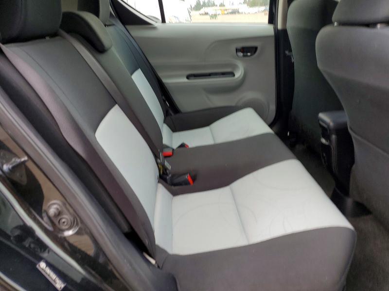 2014 Toyota Prius c two