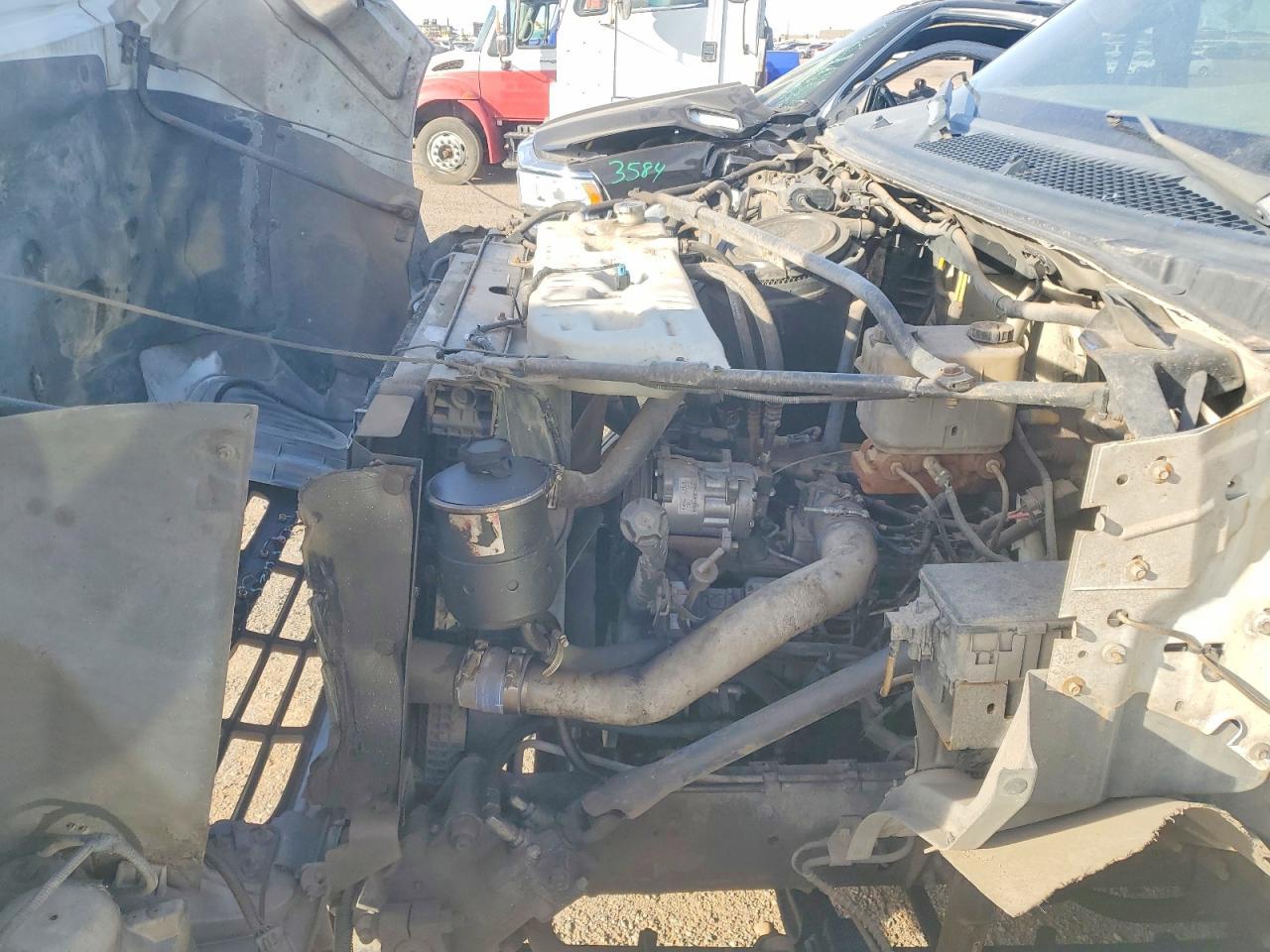 2001 Ford F650 Super Duty Truck Cab AND Chassis