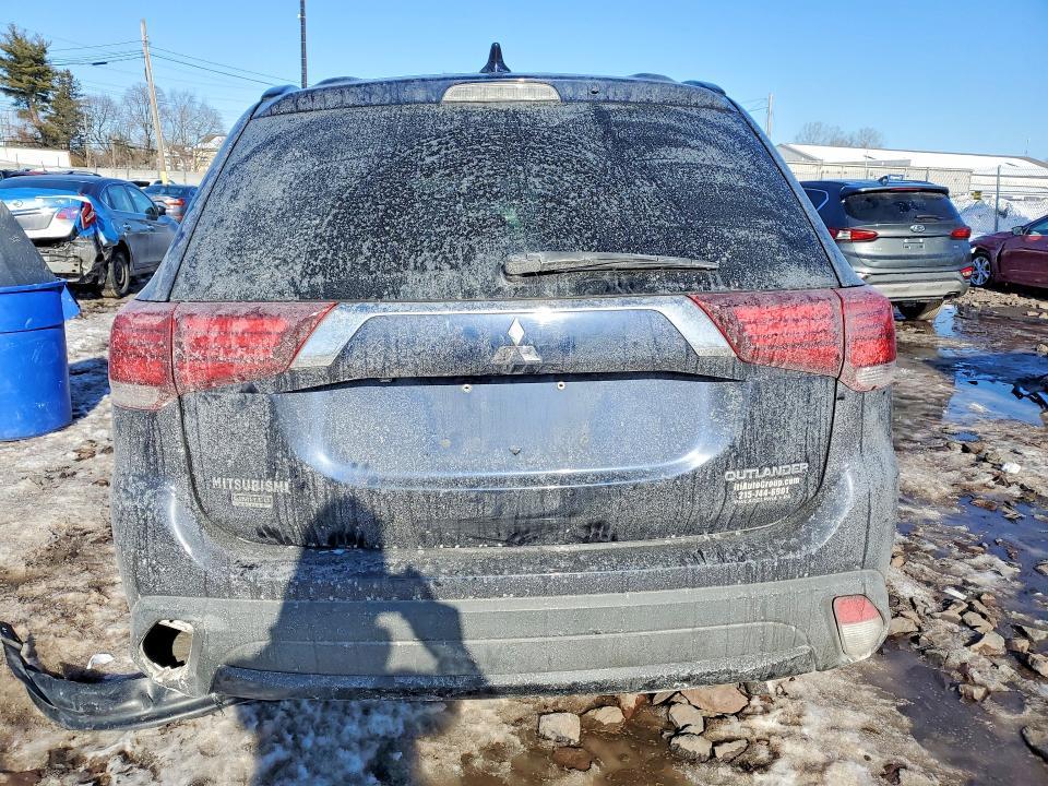 2018 Mitsubishi Outlander se