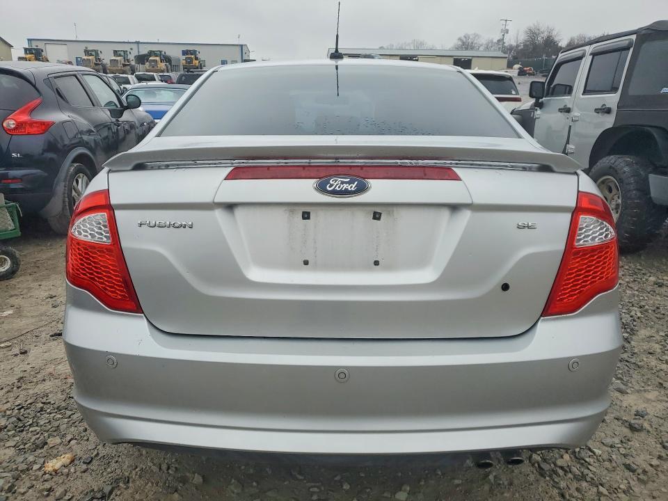 2011 Ford Fusion se