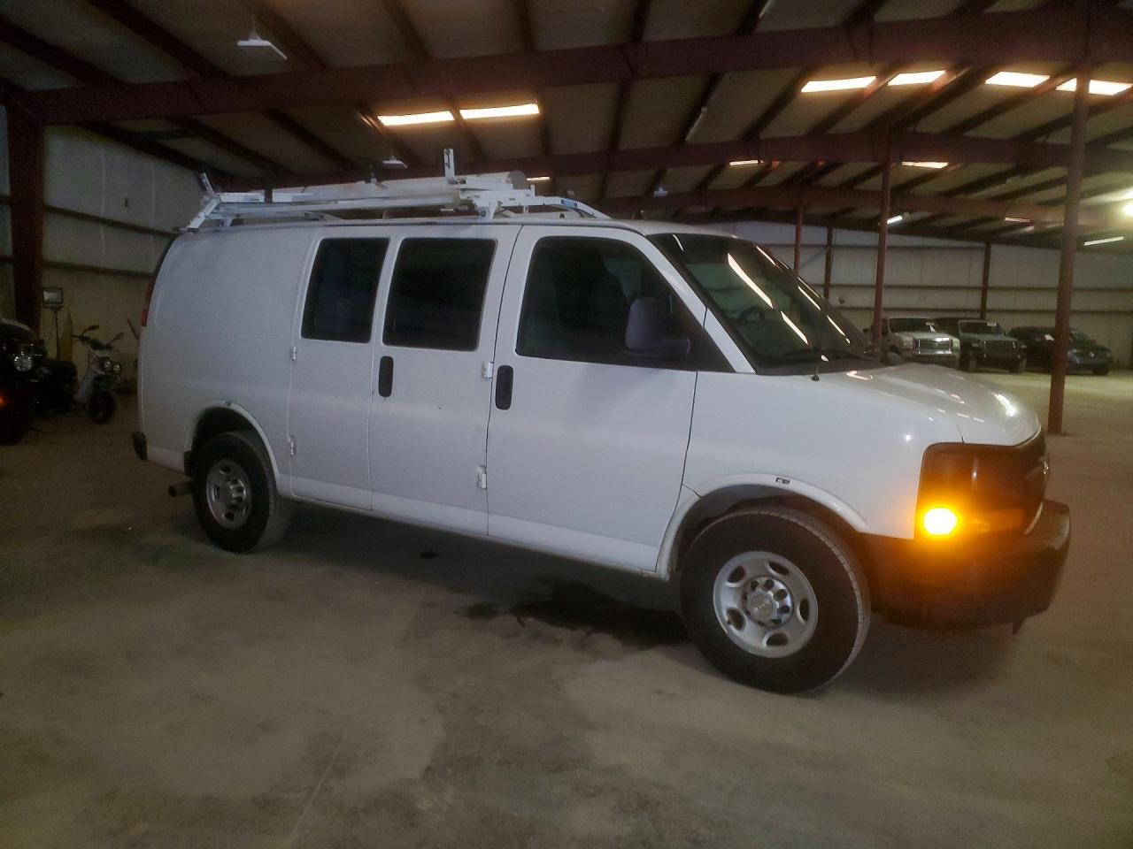 2013 Chev Express G2500