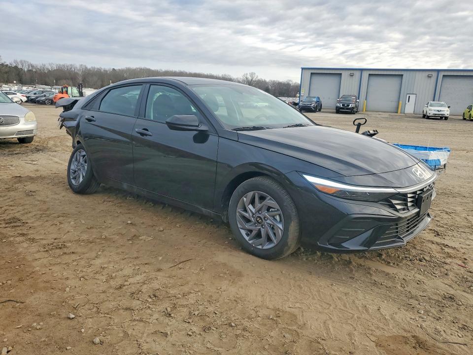 2025 Hyundai Elantra Blue