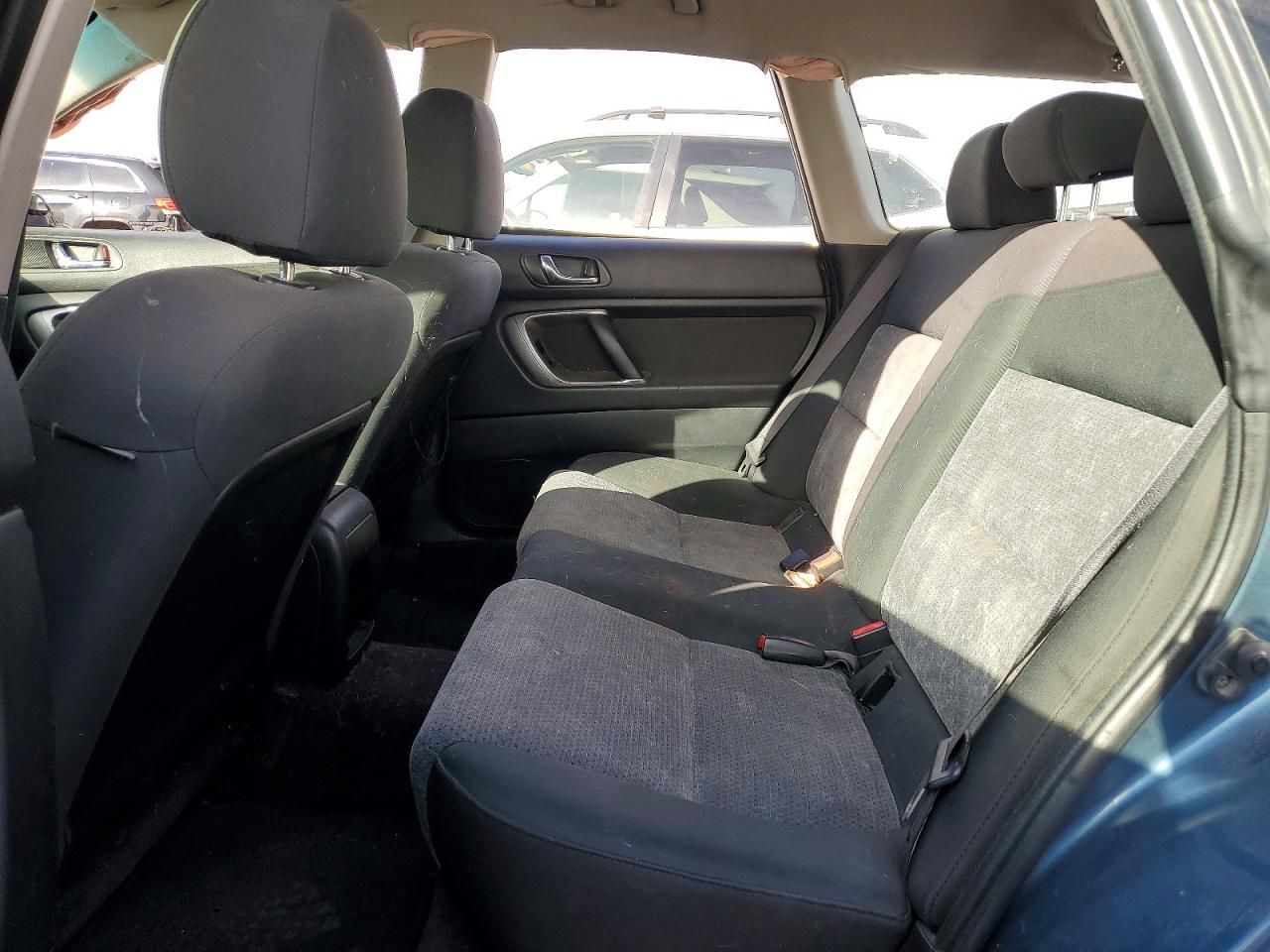 2005 Subaru Legacy Outback 2.5i