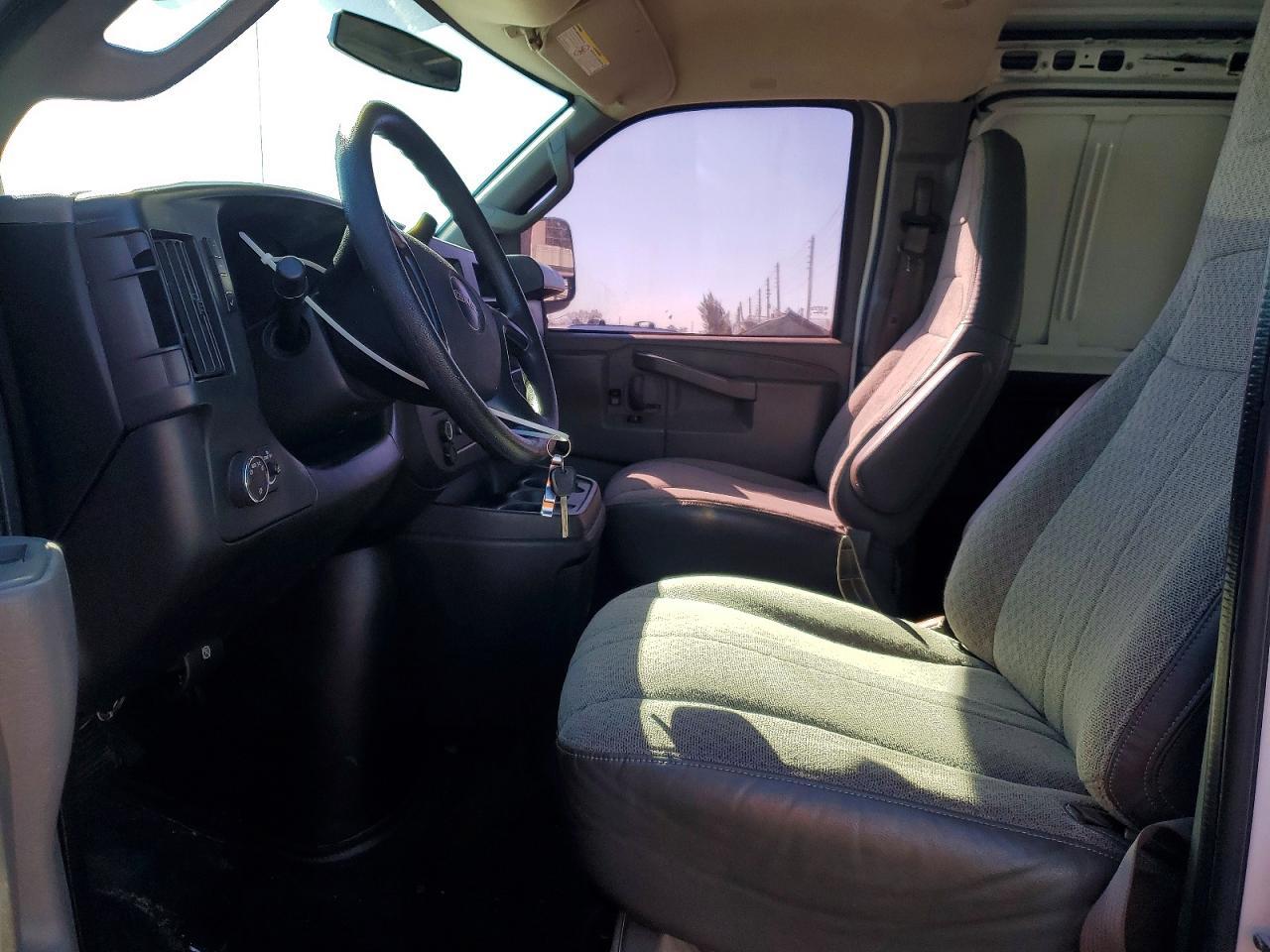 2016 GMC Savana G2500