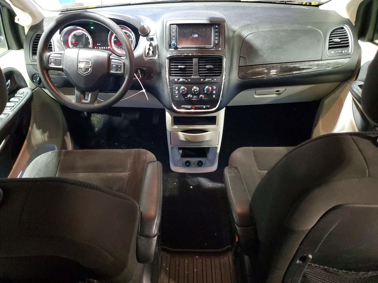 2019 Dodge Grand Caravan se
