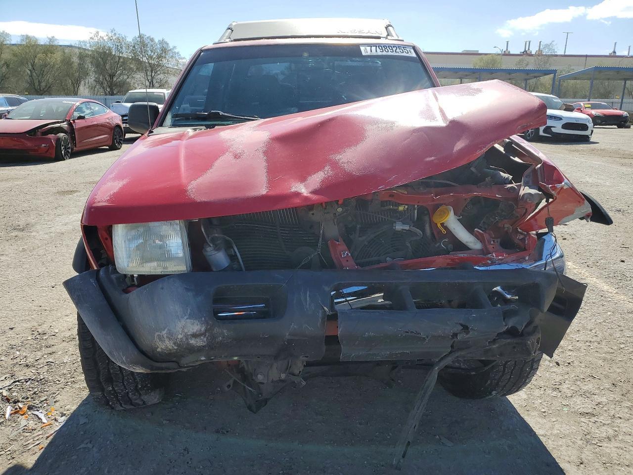 2000 Nissan Frontier XE