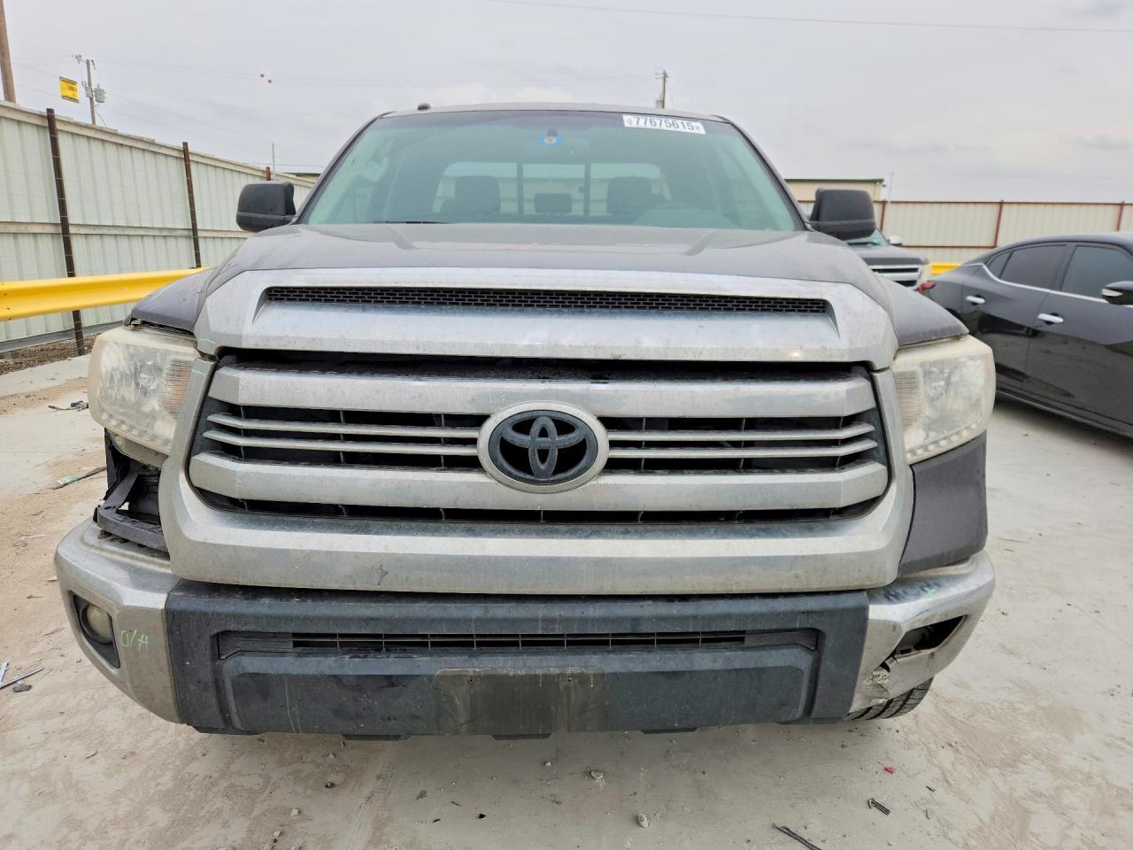 2017 Toyota Tundra Double cab sr