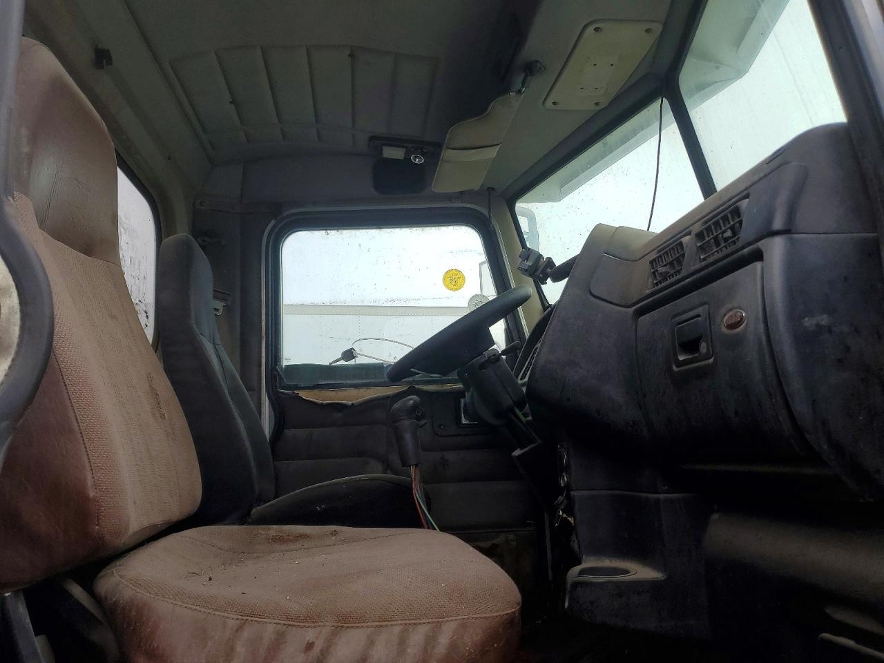 2005 Peterbilt 357 Vacuum Truck