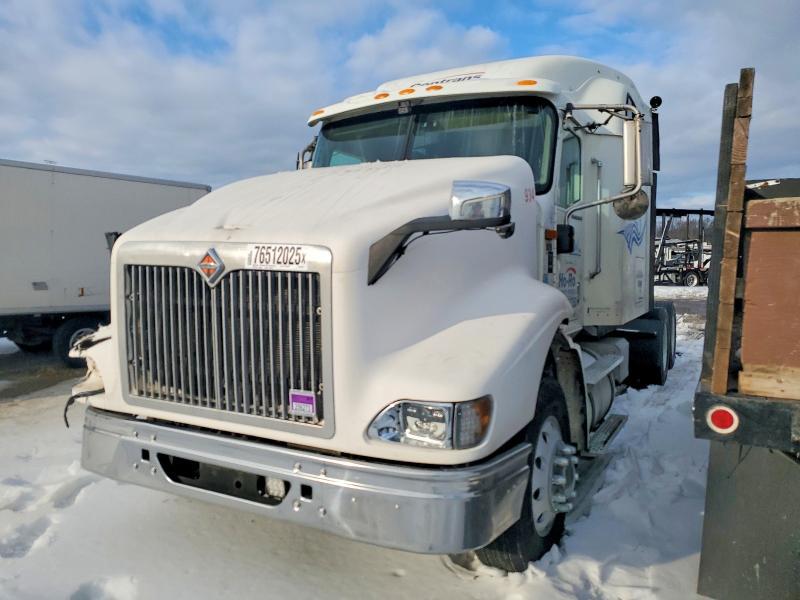 2003 International 9400i Semi Truck
