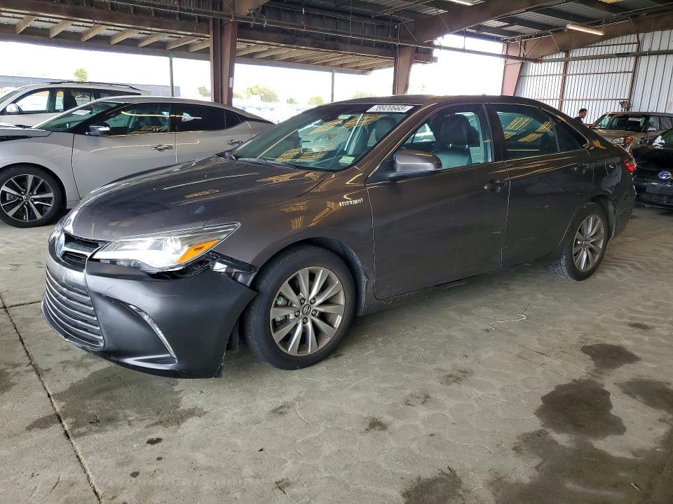 2017 Toyota Camry Hybrid xle