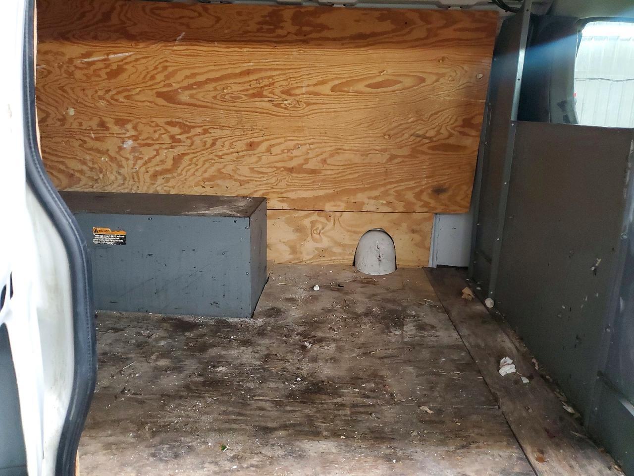 2013 Chevrolet Express 2500 Cargo Delivery Van