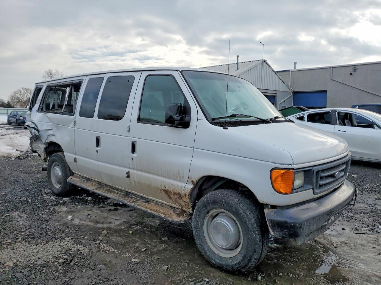2006 Ford Econoline E350 Super Duty Wagon