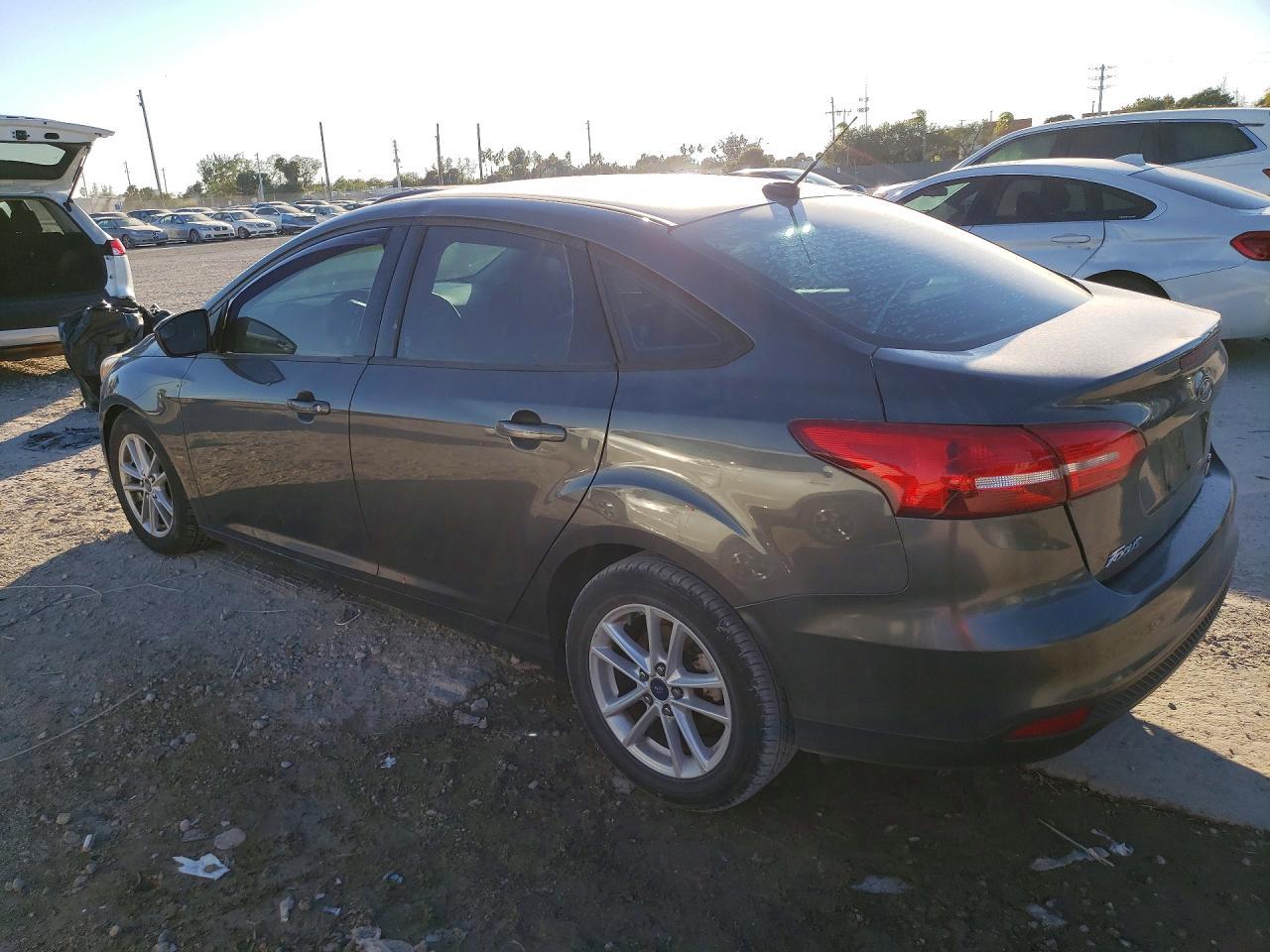 2018 Ford Focus se