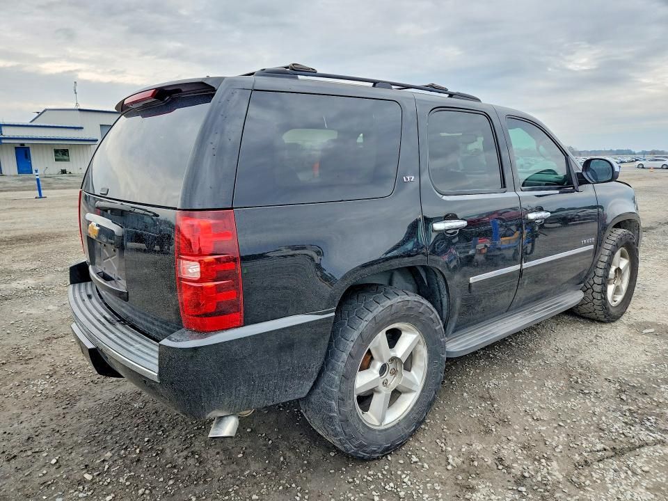 2014 Chevrolet Tahoe C1500 ltz