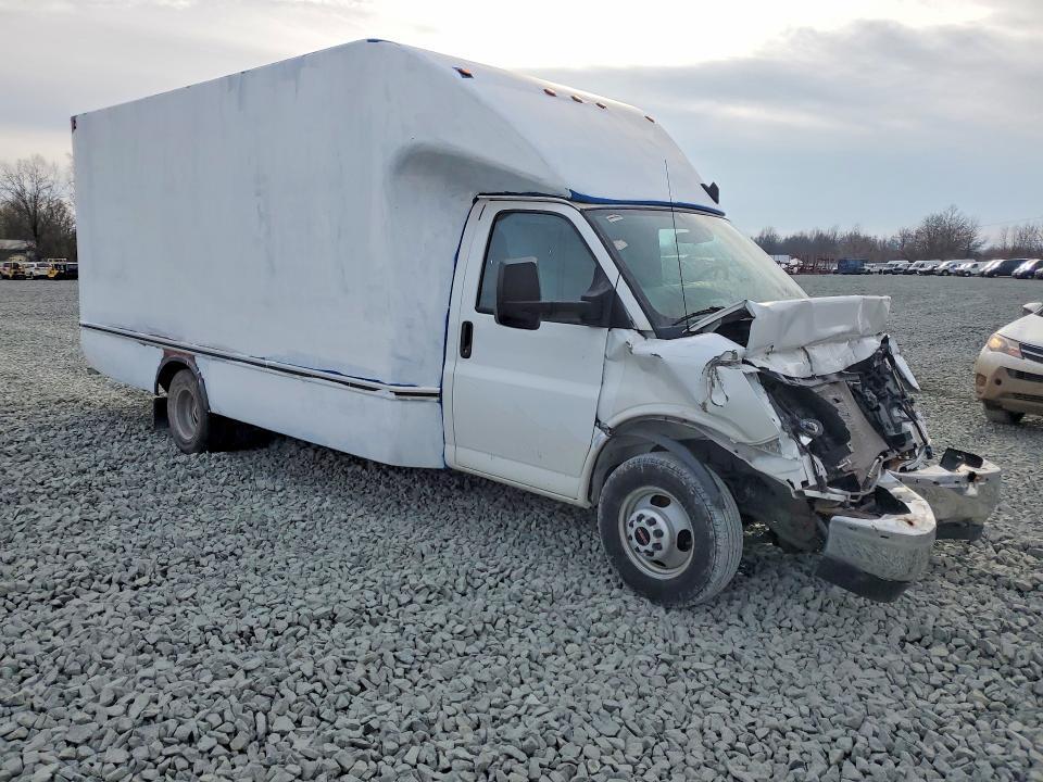 2021 GMC Savana Delivery Truck