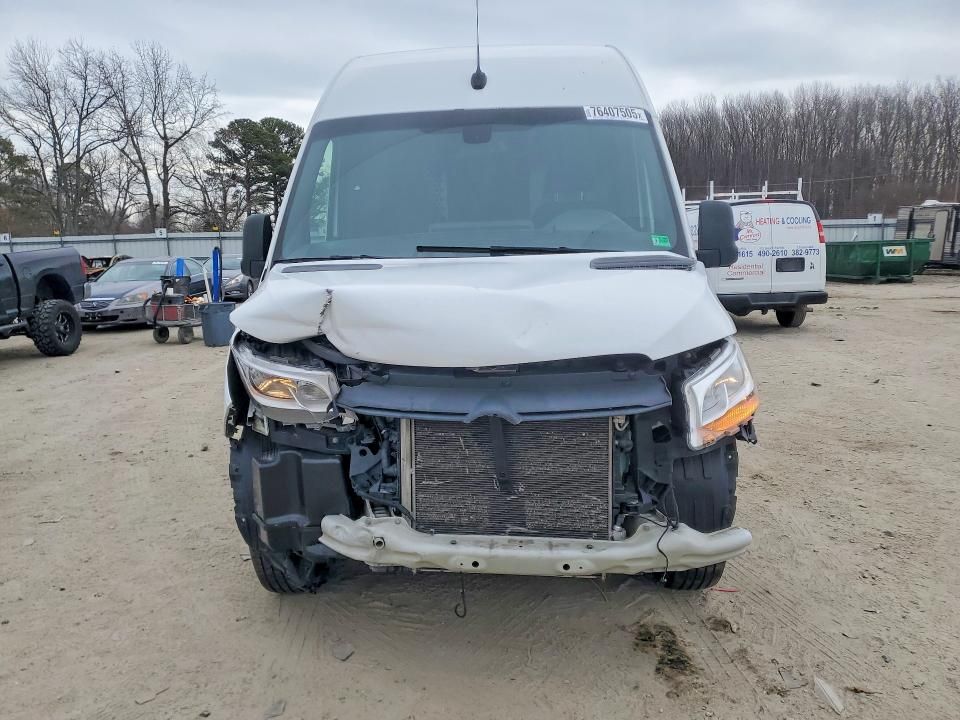 2023 Mercedes-Benz Sprinter 2500